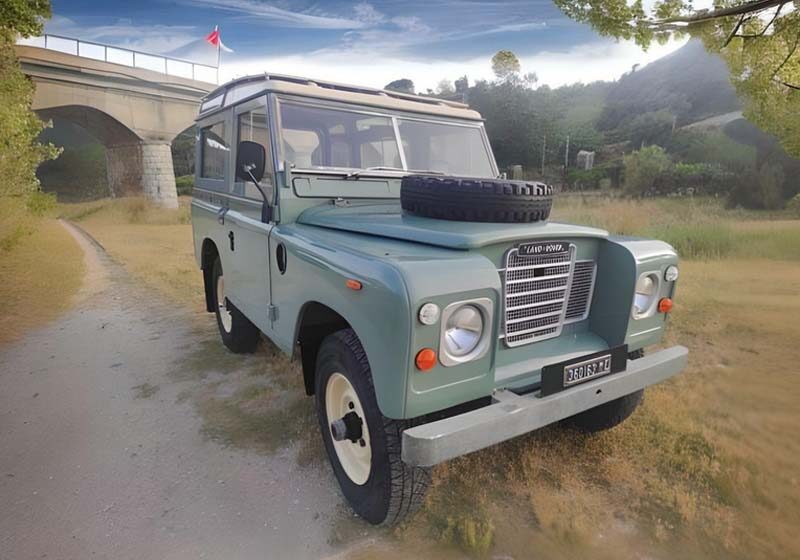  All’Asta una storica Land Rover 88 serie III